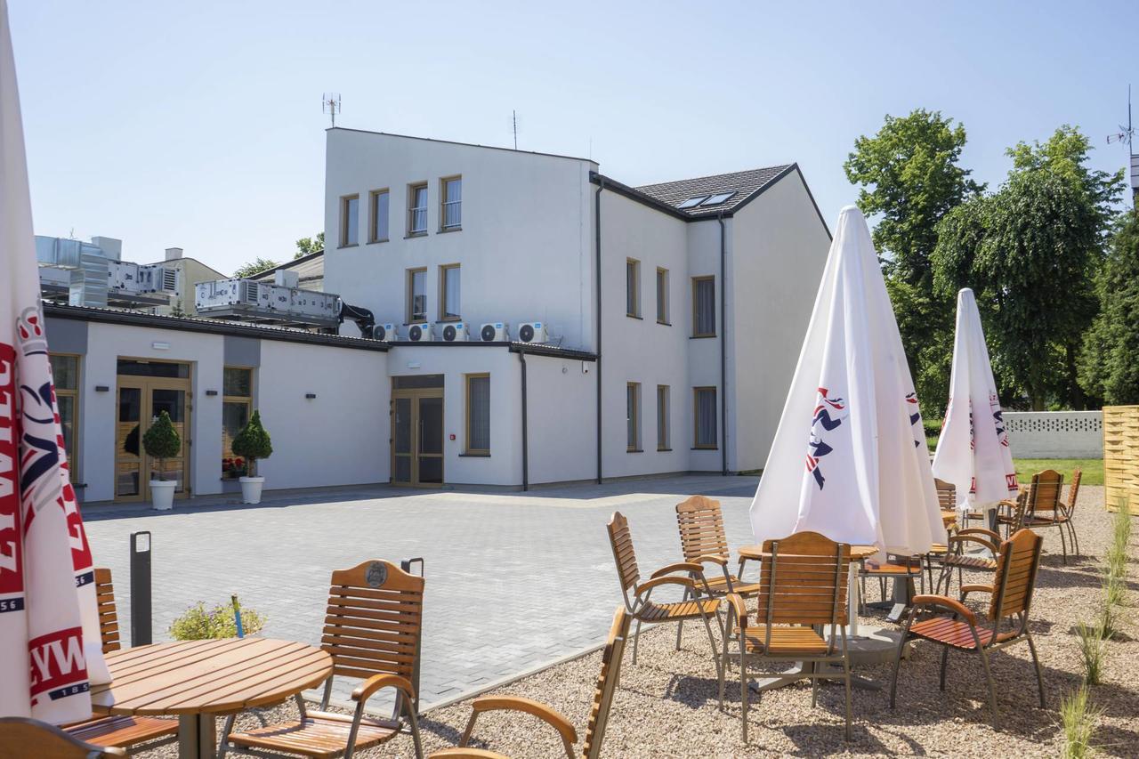 Hotel Inner City Kutno Esterno foto