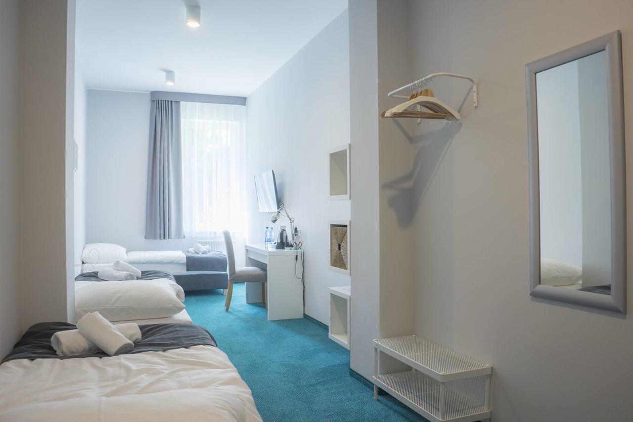 Hotel Inner City Kutno Esterno foto